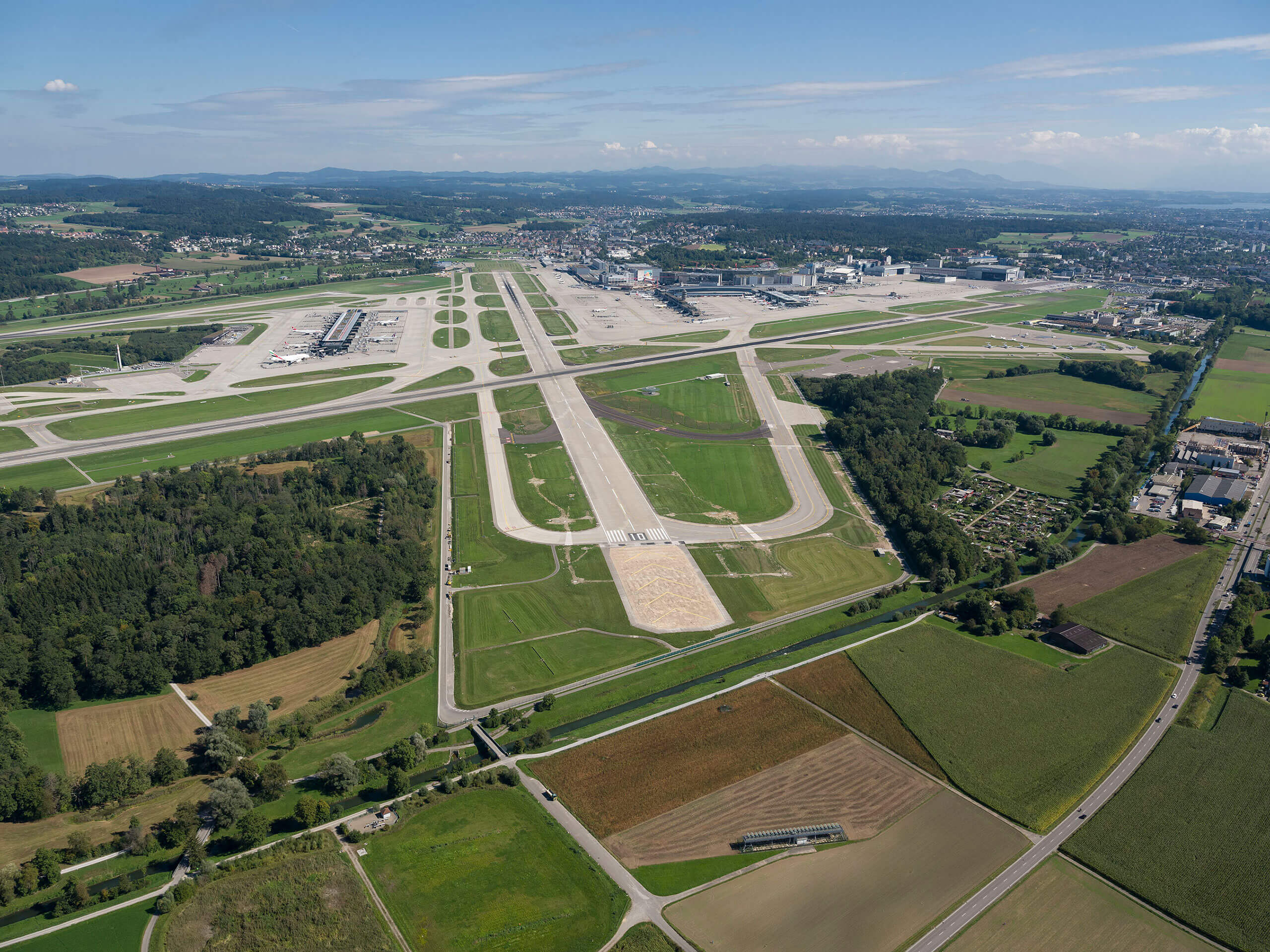 Adresse Flughafen Zürich Für Navi www.flughafen-zuerich.ch