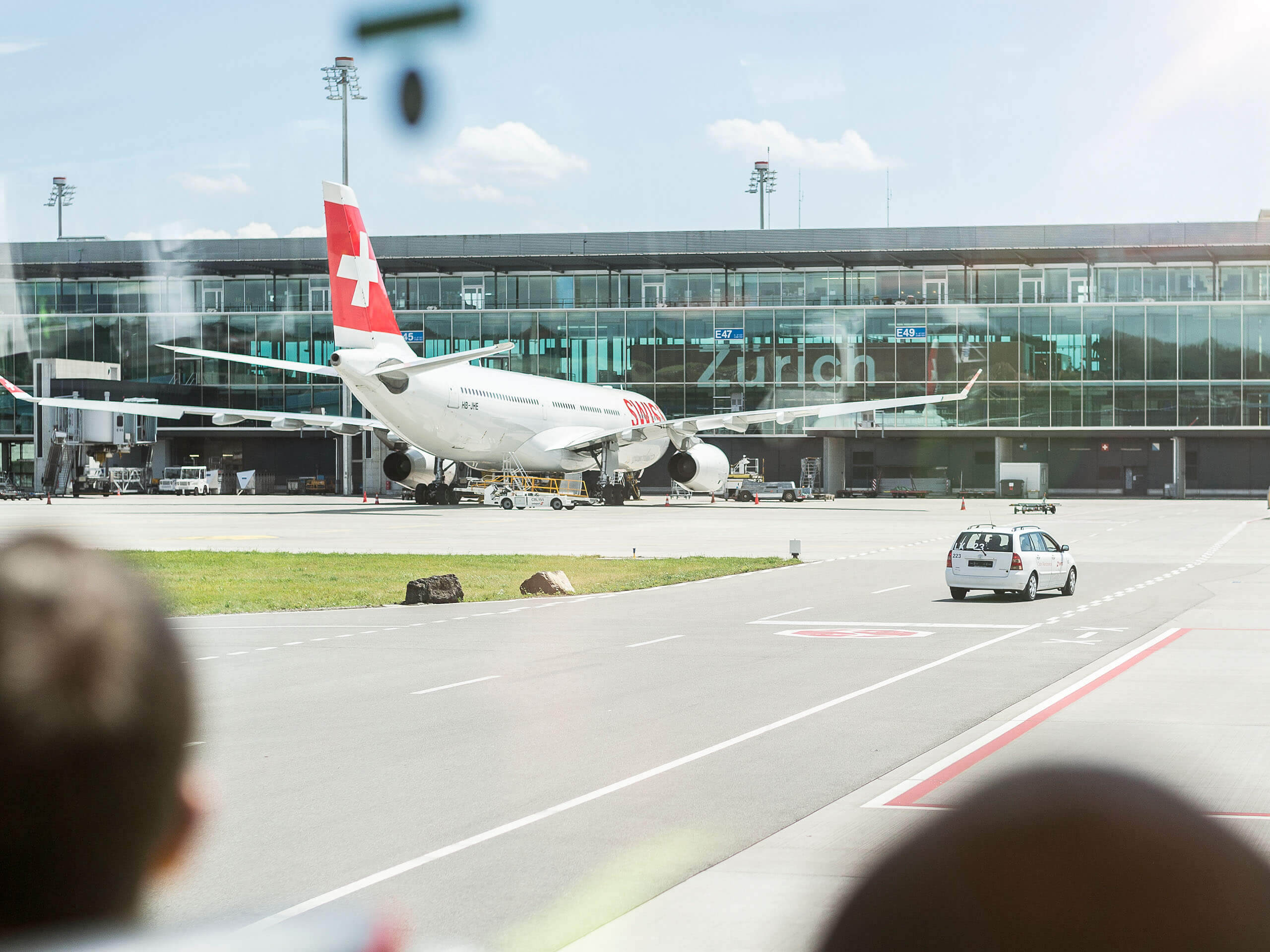 flughafenfuhrung und rundfahrt die kombination flughafen zuerich