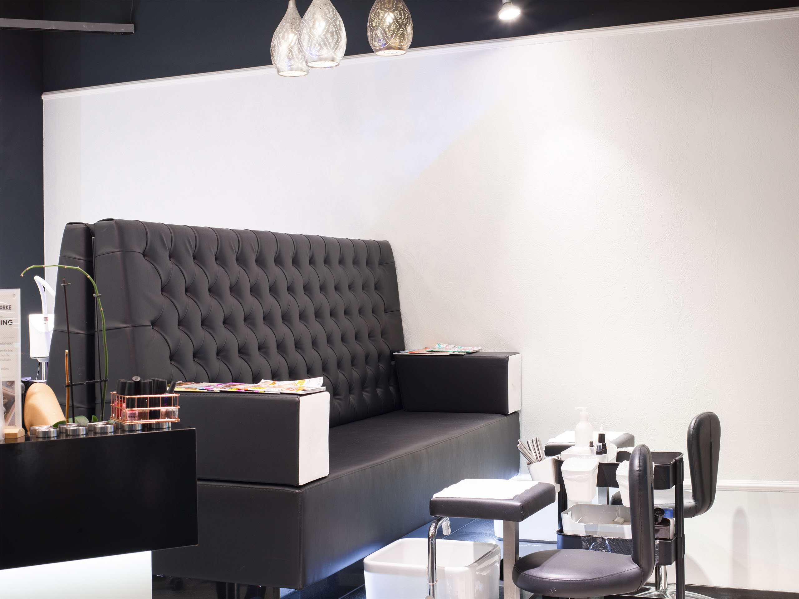 Ella Beauty Saloon Flughafen Zuerich