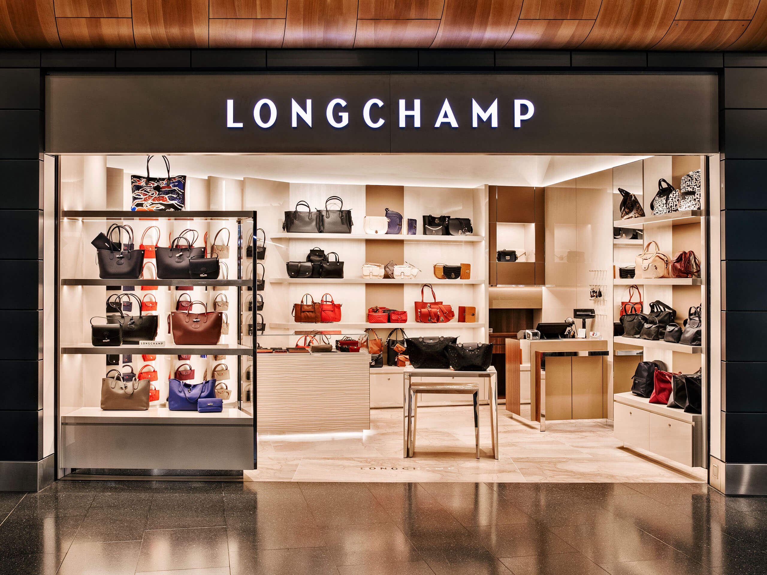 Longchamp – Flughafen Zuerich