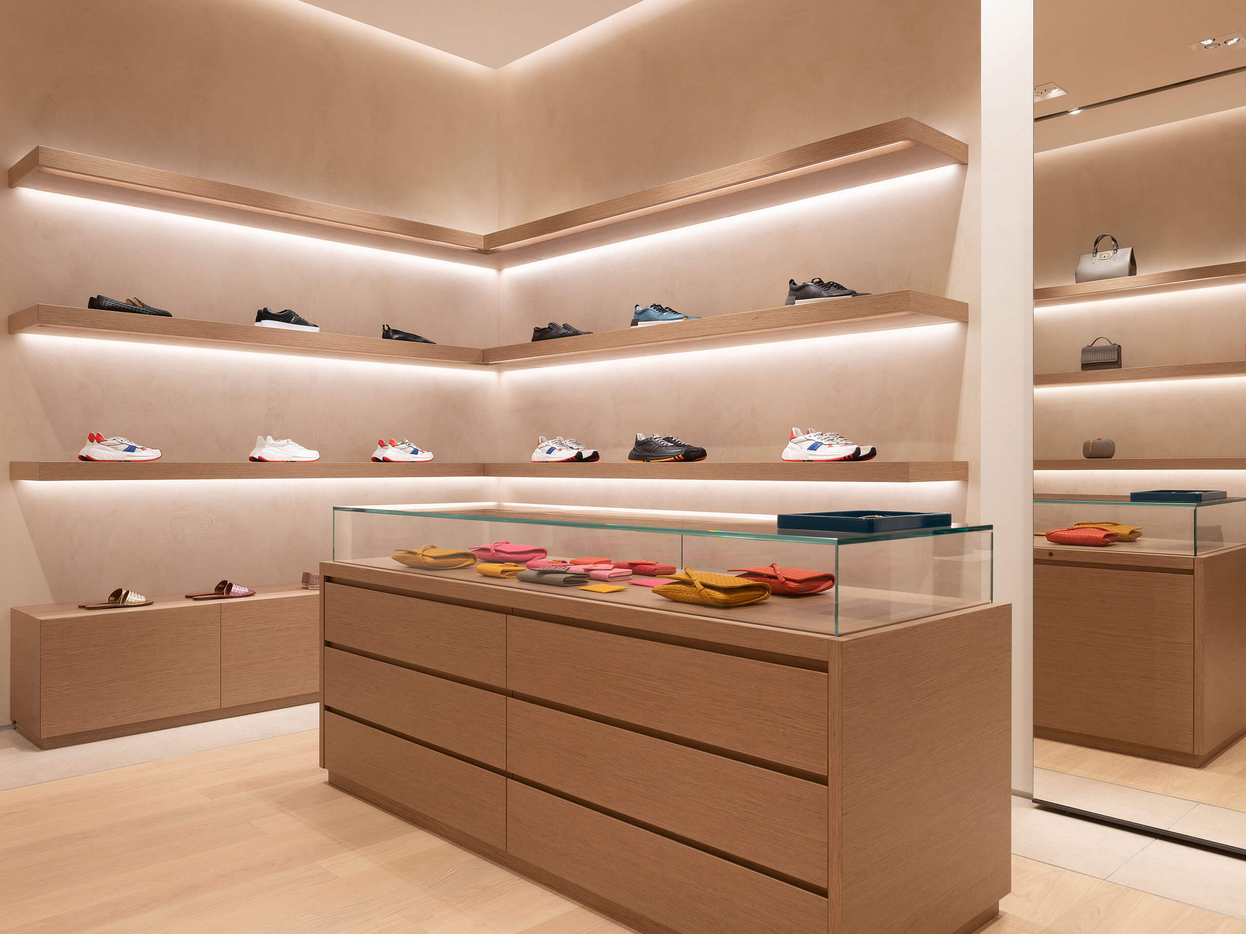 bottega veneta flughafen zuerich